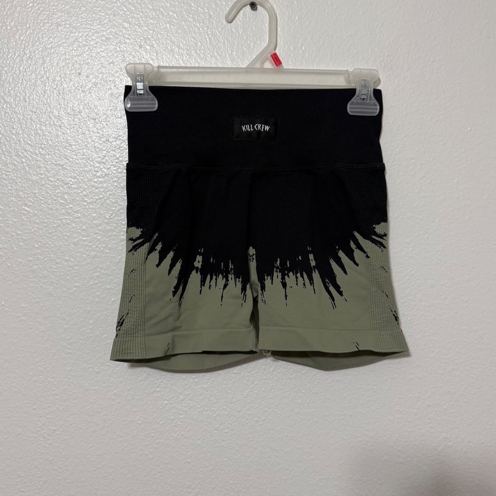Kill Crew Size Medium Black Green Tie Dye Spandex Shorts Active Gym Hiking